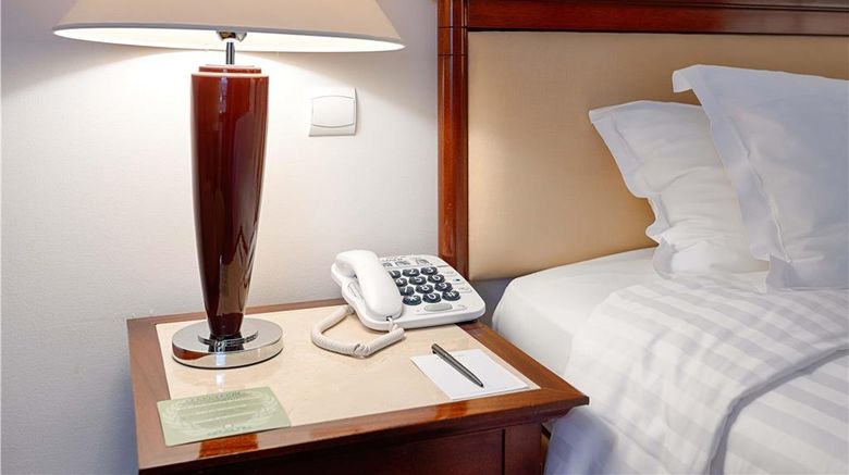 <b>Evergreen Laurel Hotel Paris Suite</b>. Images powered by <a href="https://iceportal.shijigroup.com/" title="IcePortal" target="_blank">IcePortal</a>.