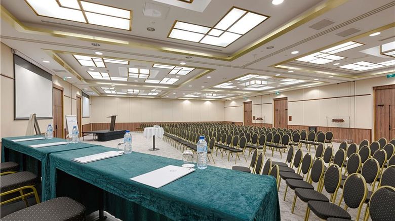 <b>Evergreen Laurel Hotel Paris Meeting</b>. Images powered by <a href="https://iceportal.shijigroup.com/" title="IcePortal" target="_blank">IcePortal</a>.