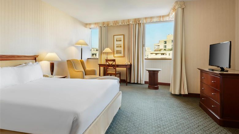 <b>Evergreen Laurel Hotel Paris Room</b>. Images powered by <a href="https://iceportal.shijigroup.com/" title="IcePortal" target="_blank">IcePortal</a>.