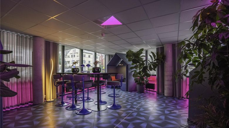 <b>Prize by Radisson Solheimsviken Bergen Lobby</b>. Images powered by <a href="https://iceportal.shijigroup.com/" title="IcePortal" target="_blank">IcePortal</a>.