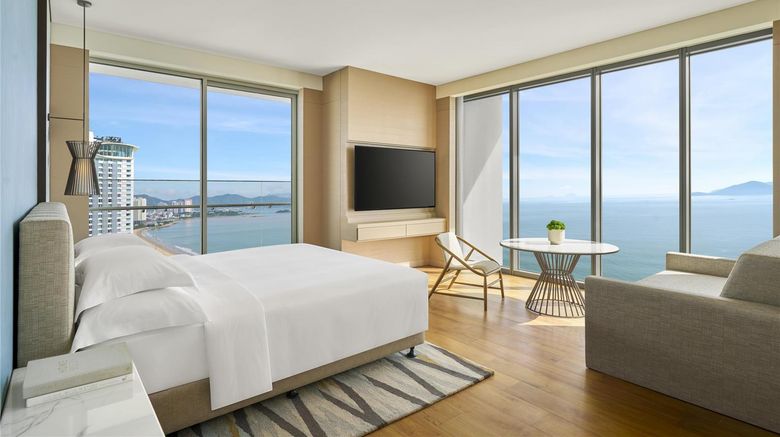 <b>Hyatt Regency Nha Trang Room</b>. Images powered by <a href="https://iceportal.shijigroup.com/" title="IcePortal" target="_blank">IcePortal</a>.