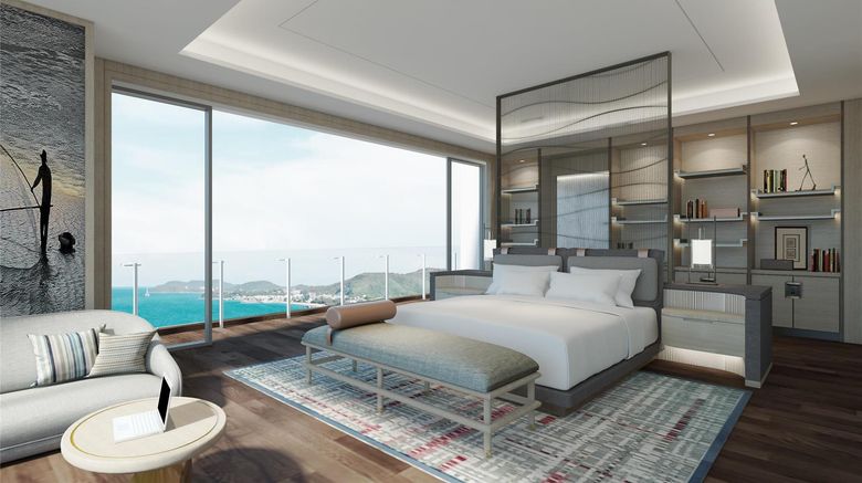 <b>Hyatt Regency Nha Trang Suite</b>. Images powered by <a href="https://iceportal.shijigroup.com/" title="IcePortal" target="_blank">IcePortal</a>.