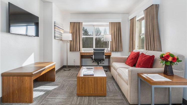 Marshall Suites Bainbridge Island, SureS Room