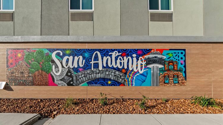 Everhome Suites, San Antonio Exterior