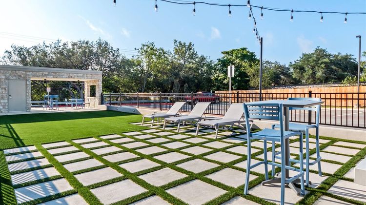 Everhome Suites, San Antonio Pool
