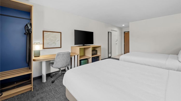 Spark by Hilton Milford Boston Room