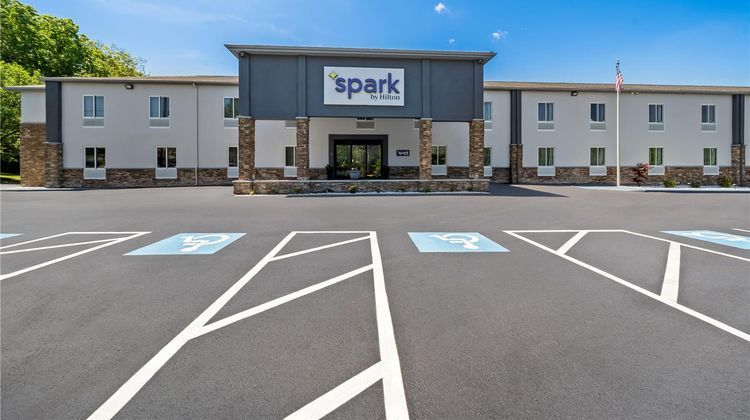 Spark by Hilton Milford Boston Exterior
