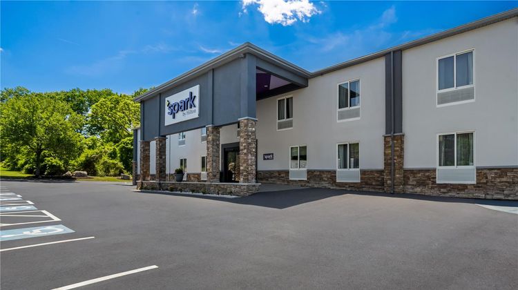 Spark by Hilton Milford Boston Exterior
