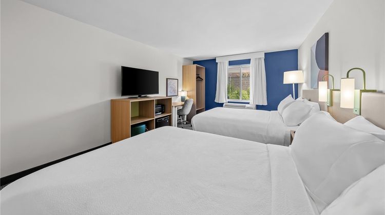 Spark by Hilton Milford Boston Room
