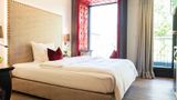 Eriks Hotel Room