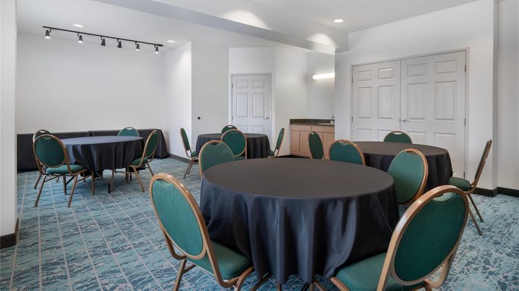 Comfort Inn & Suites Rochester Meeting