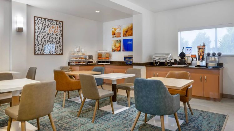 Comfort Inn & Suites Rochester Restaurant