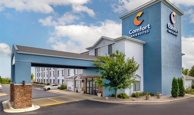 Comfort Inn & Suites Rochester Exterior