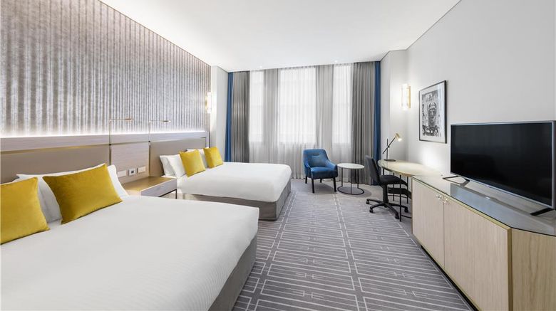 <b>Paradox Sydney Room</b>. Images powered by <a href="https://iceportal.shijigroup.com/" title="IcePortal" target="_blank">IcePortal</a>.