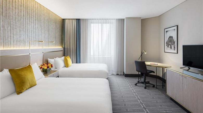 <b>Paradox Sydney Room</b>. Images powered by <a href="https://iceportal.shijigroup.com/" title="IcePortal" target="_blank">IcePortal</a>.