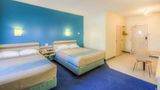 Super 8 by Wyndham Estevan Room
