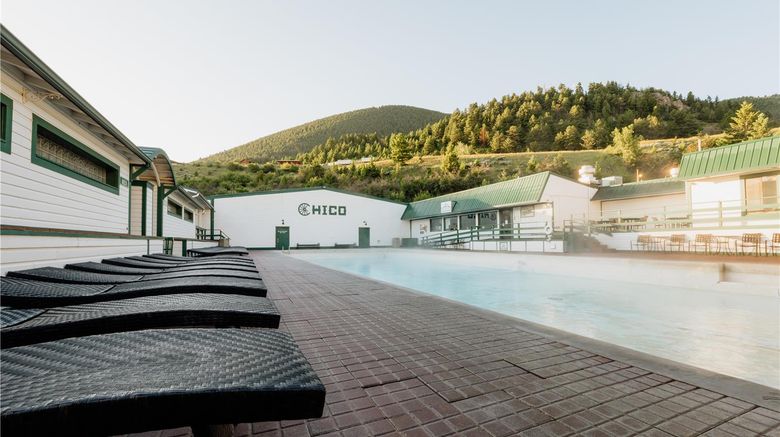 <b>Chico Hot Springs Pool</b>. Images powered by <a href="https://iceportal.shijigroup.com/" title="IcePortal" target="_blank">IcePortal</a>.