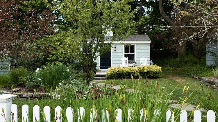 The Cottages at Cabot Cove Exterior