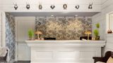 <b>Hidden Pond Lobby</b>. Images powered by <a href="https://iceportal.shijigroup.com/" title="IcePortal" target="_blank">IcePortal</a>.