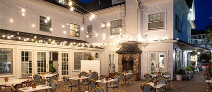 Kennebunkport Inn Exterior