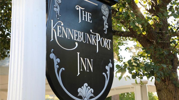 Kennebunkport Inn Exterior