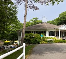 The Lodge on the Cove Exterior