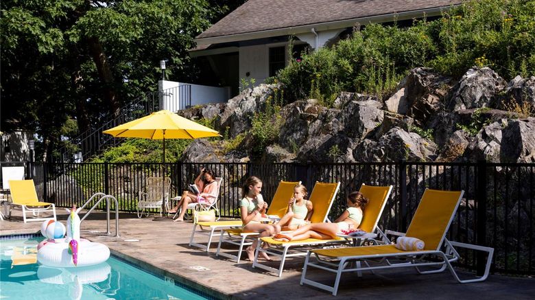 <b>The Lodge on the Cove Pool</b>. Images powered by <a href="https://iceportal.shijigroup.com/" title="IcePortal" target="_blank">IcePortal</a>.