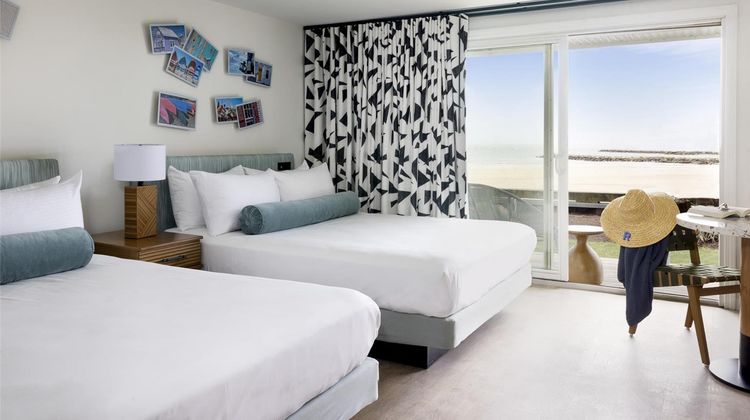 Red Jacket Beach Resort Room