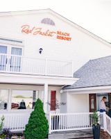 Red Jacket Beach Resort