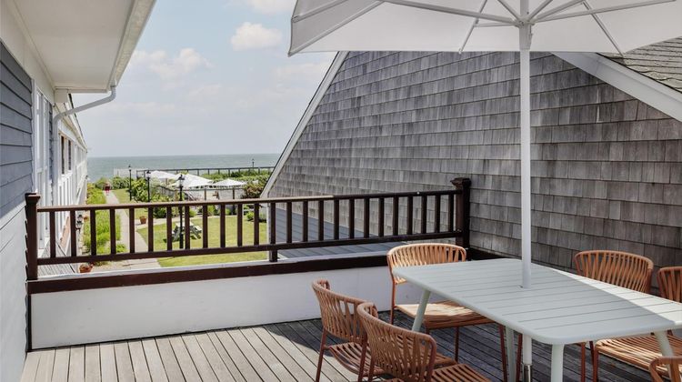 Riviera Beach Resort Suite