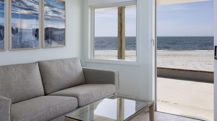 Riviera Beach Resort Room
