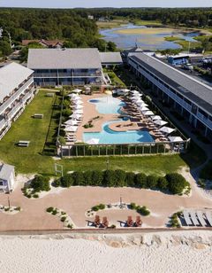 Riviera Beach Resort