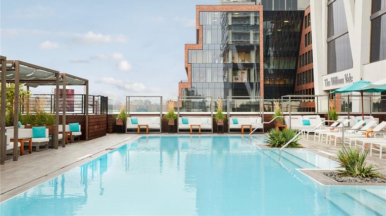 <b>The William Vale Pool</b>. Images powered by <a href="https://iceportal.shijigroup.com/" title="IcePortal" target="_blank">IcePortal</a>.