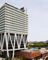 The William Vale