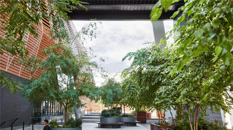 <b>The William Vale Exterior</b>. Images powered by <a href="https://iceportal.shijigroup.com/" title="IcePortal" target="_blank">IcePortal</a>.