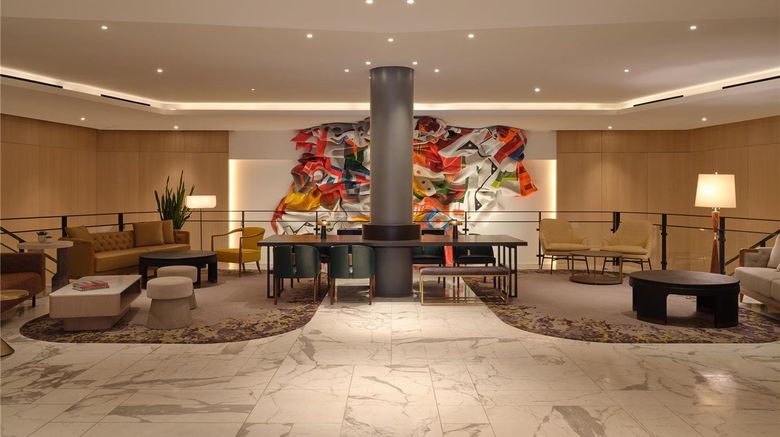 <b>The William Vale Lobby</b>. Images powered by <a href="https://iceportal.shijigroup.com/" title="IcePortal" target="_blank">IcePortal</a>.