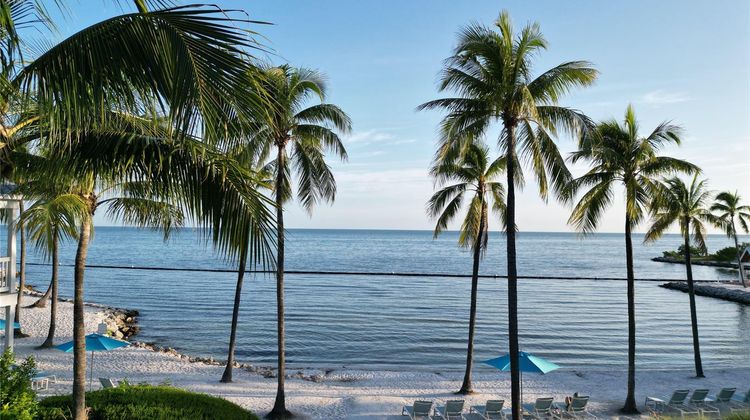 Tranquility Bay Beach House Resort Beach