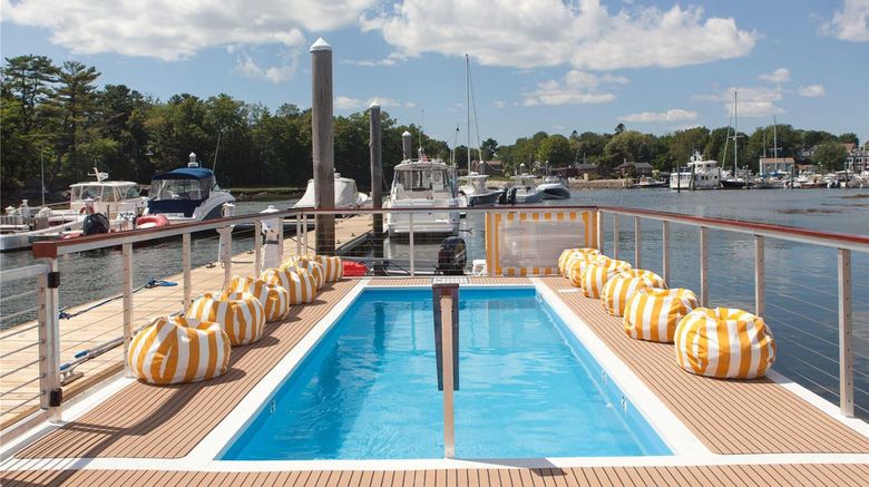 <b>Yachtsman Lodge & Marina Club Pool</b>. Images powered by <a href="https://iceportal.shijigroup.com/" title="IcePortal" target="_blank">IcePortal</a>.