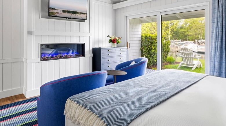 <b>Yachtsman Lodge & Marina Club Room</b>. Images powered by <a href="https://iceportal.shijigroup.com/" title="IcePortal" target="_blank">IcePortal</a>.