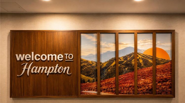 Hampton Inn Sun Valley Lobby