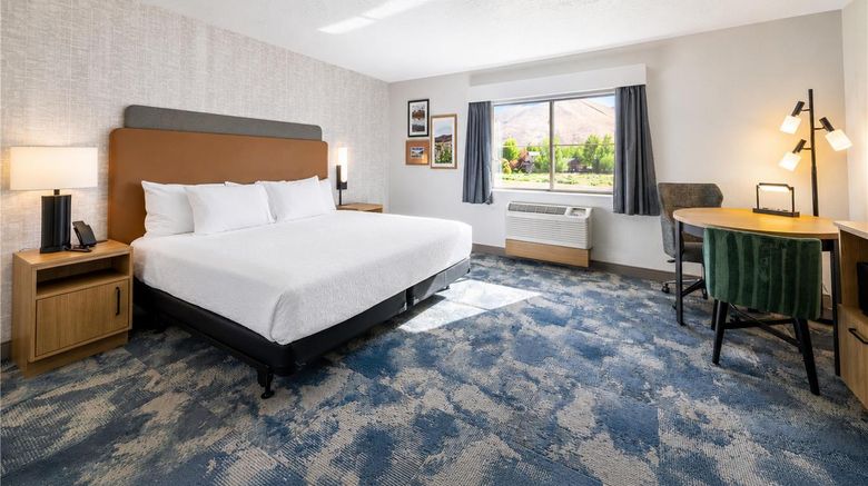 <b>Hampton Inn Sun Valley Room</b>. Images powered by <a href="https://iceportal.shijigroup.com/" title="IcePortal" target="_blank">IcePortal</a>.