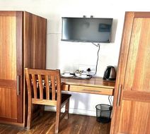 Lido Hotel Room