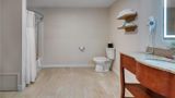 Baldwin Inn & Suites, SureStay Collectio Room