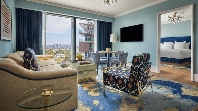 <b>Pendry West Hollywood Suite</b>. Images powered by <a href="https://iceportal.shijigroup.com/" title="IcePortal" target="_blank">IcePortal</a>.