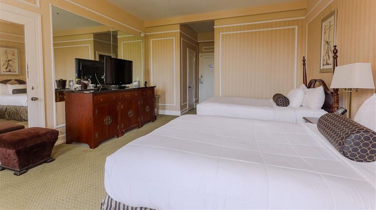 Arlington Resort Hotel & Spa Room