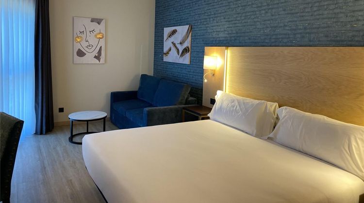 Zentral Gijon Rey Pelayo Hotel Room