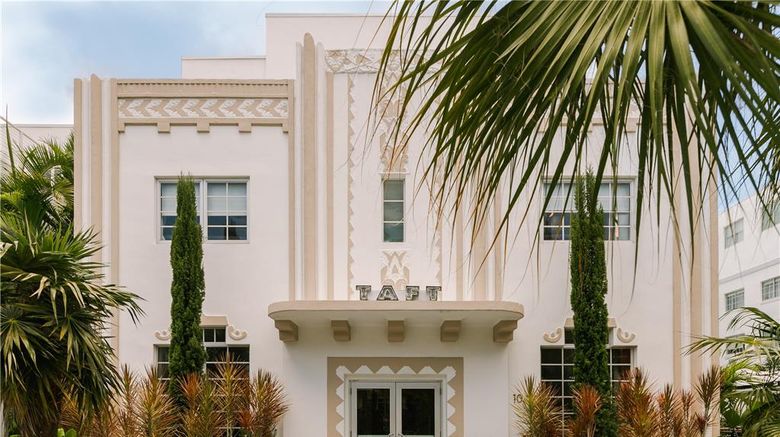 <b>Washington Park Hotel South Beach Exterior</b>. Images powered by <a href="https://iceportal.shijigroup.com/" title="IcePortal" target="_blank">IcePortal</a>.