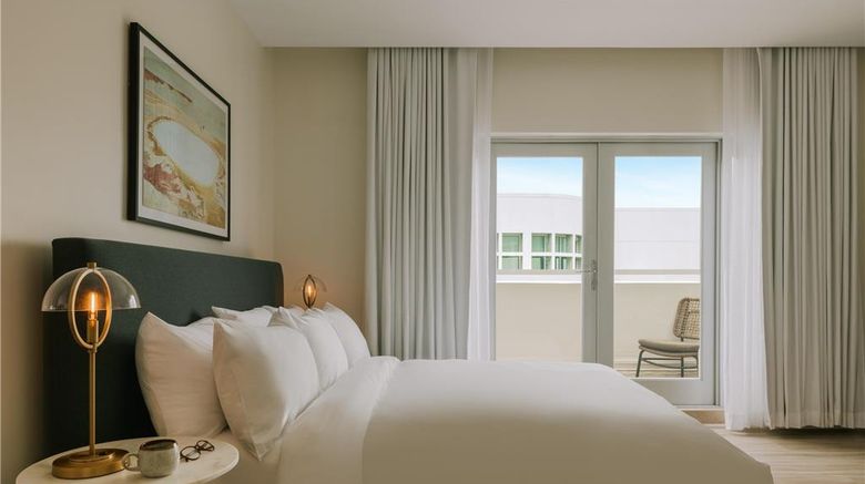 <b>Washington Park Hotel South Beach Room</b>. Images powered by <a href="https://iceportal.shijigroup.com/" title="IcePortal" target="_blank">IcePortal</a>.