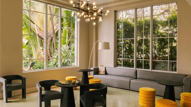 <b>Washington Park Hotel South Beach Lobby</b>. Images powered by <a href="https://iceportal.shijigroup.com/" title="IcePortal" target="_blank">IcePortal</a>.