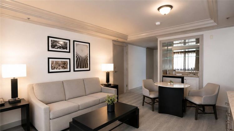 Silver Sevens Hotel & Casino Room